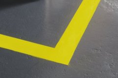 Concrete-floor-blasting-yellow-line-3